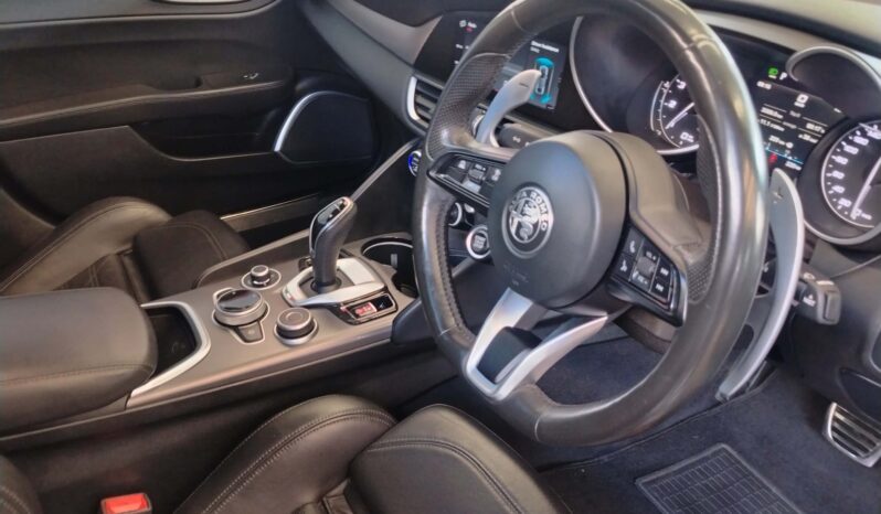 2022 ALFA GIULIA 2.0T VELOCE full